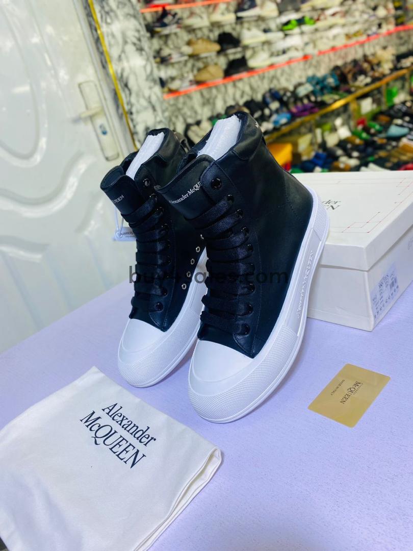 shoe image
