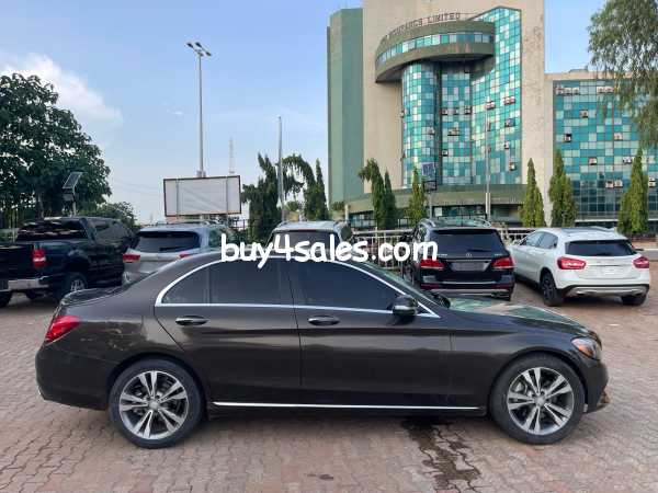 Image of 2018 Mercedes Benz C300