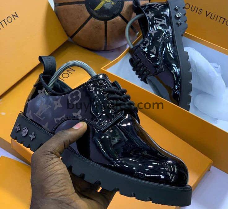 shoe image