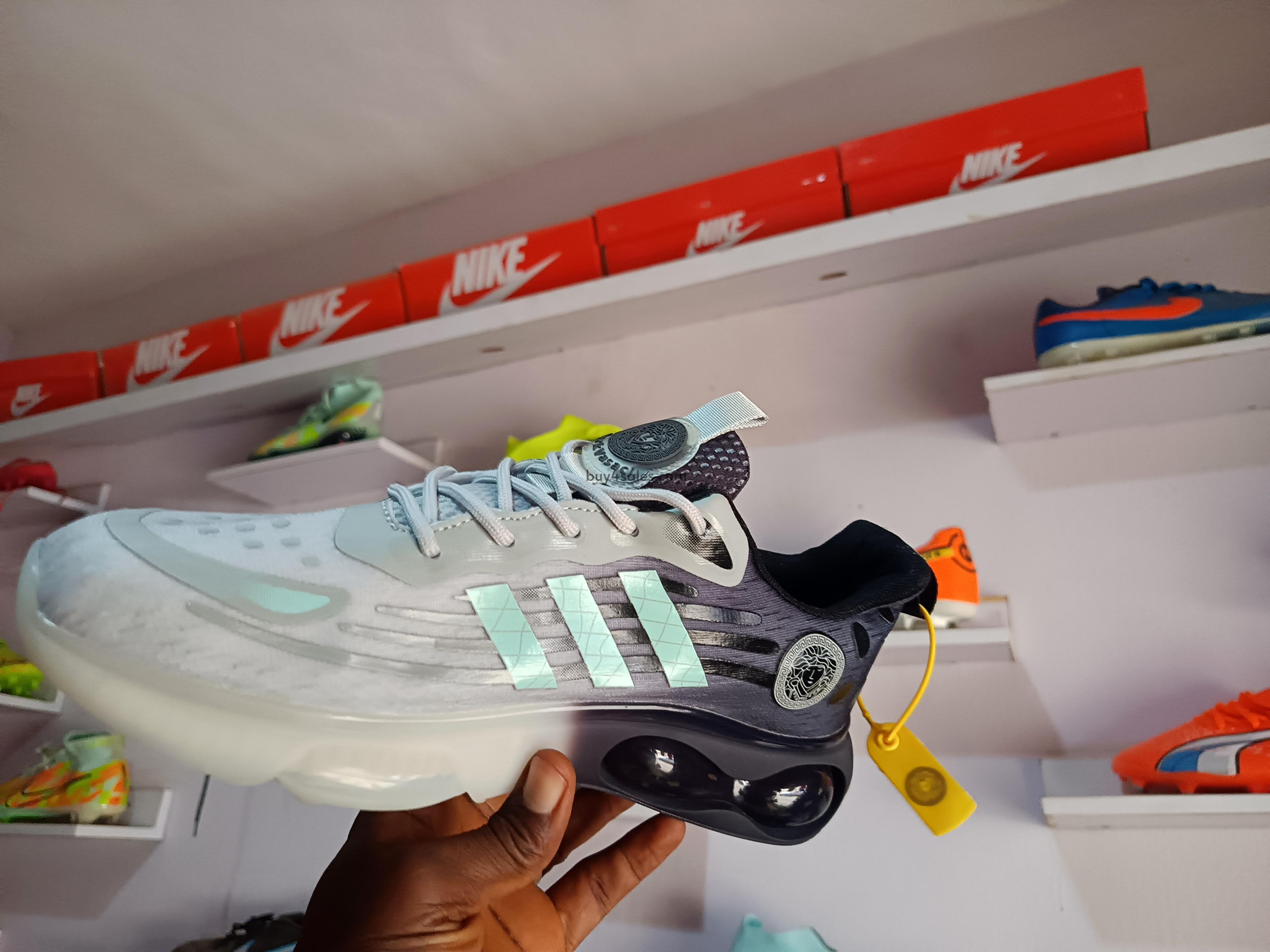 shoe image